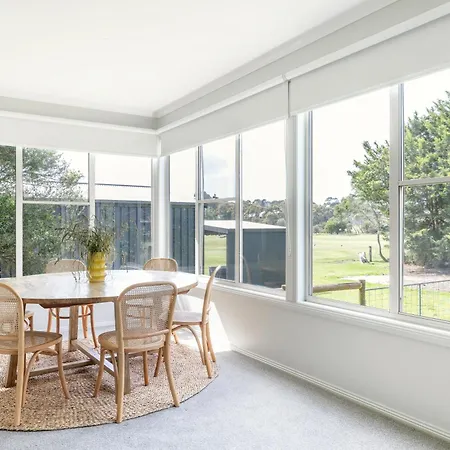 Red Rocks Golf & Accommodation - Phillip Island Cowes Exterior photo